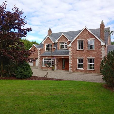 Tullynacrunat Lodge Castleblayney Esterno foto