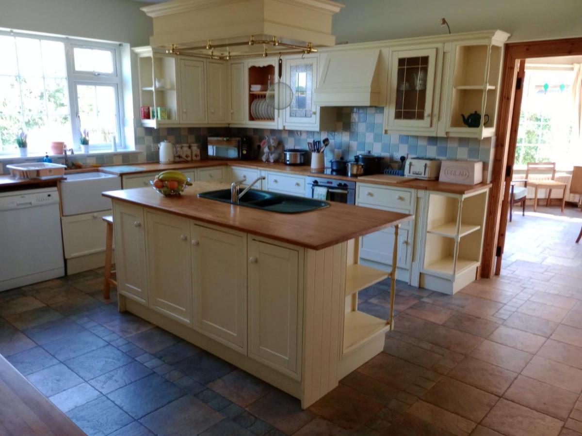 Tullynacrunat Lodge Castleblayney Esterno foto
