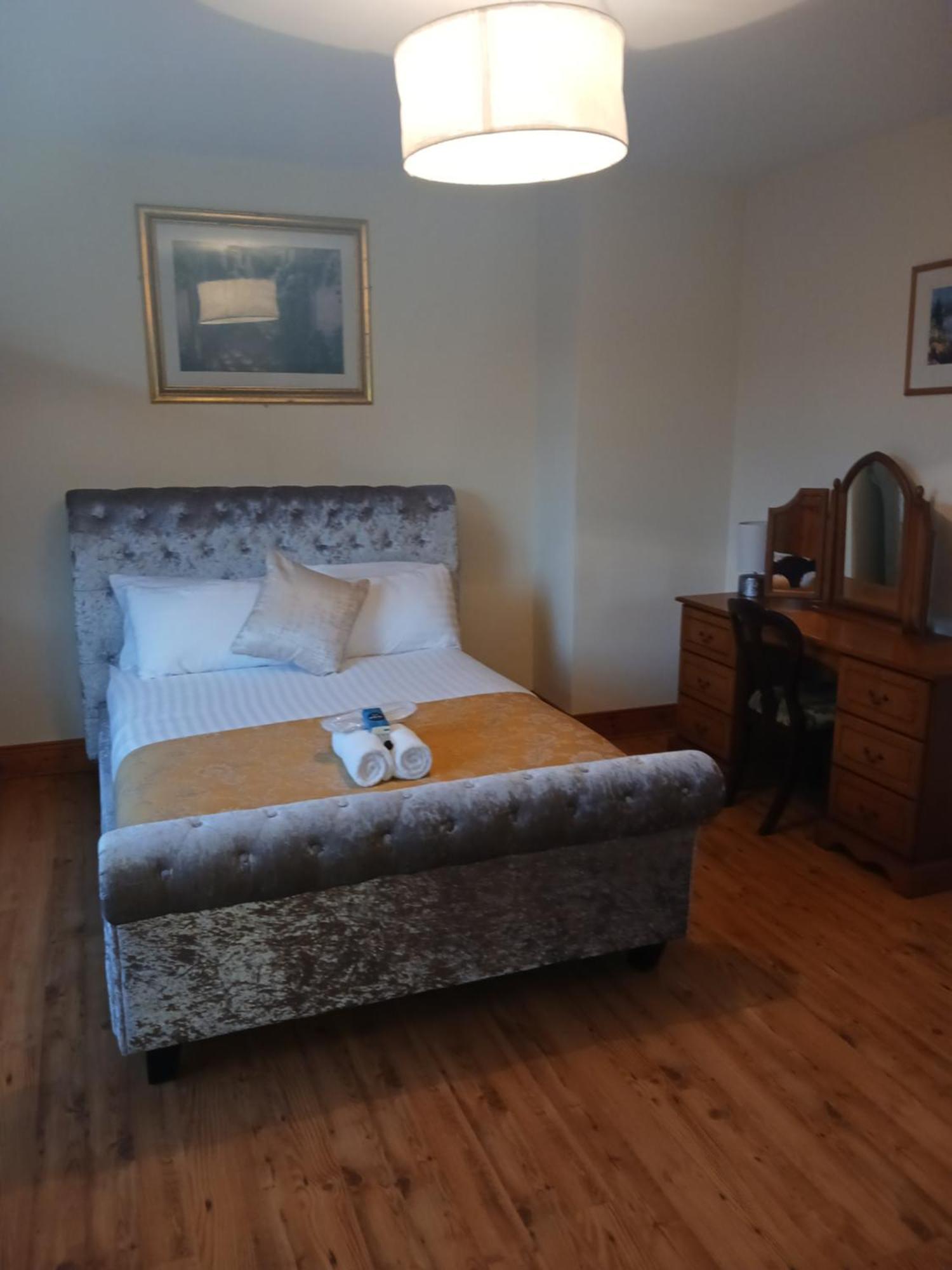 Tullynacrunat Lodge Castleblayney Esterno foto